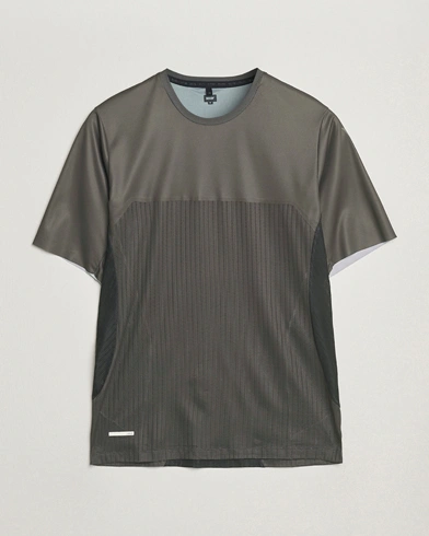 Heren | SOAR Running | SOAR Running Hot Weather Tee Shale/Black
