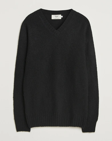 Heren | Harley Of Scotland | Harley Of Scotland Brushed Supersoft Lambswool V-Neck Black