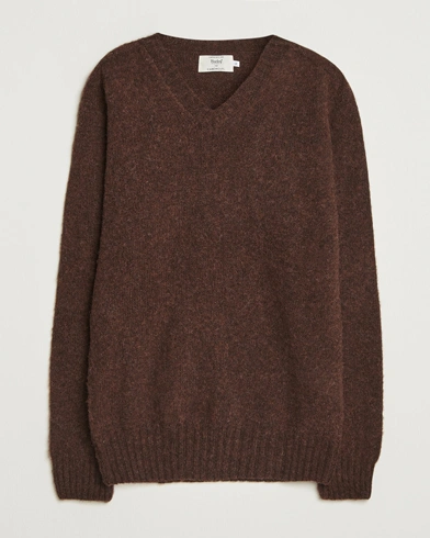 Heren | Harley Of Scotland | Harley Of Scotland Brushed Supersoft Lambswool V-Neck Brown