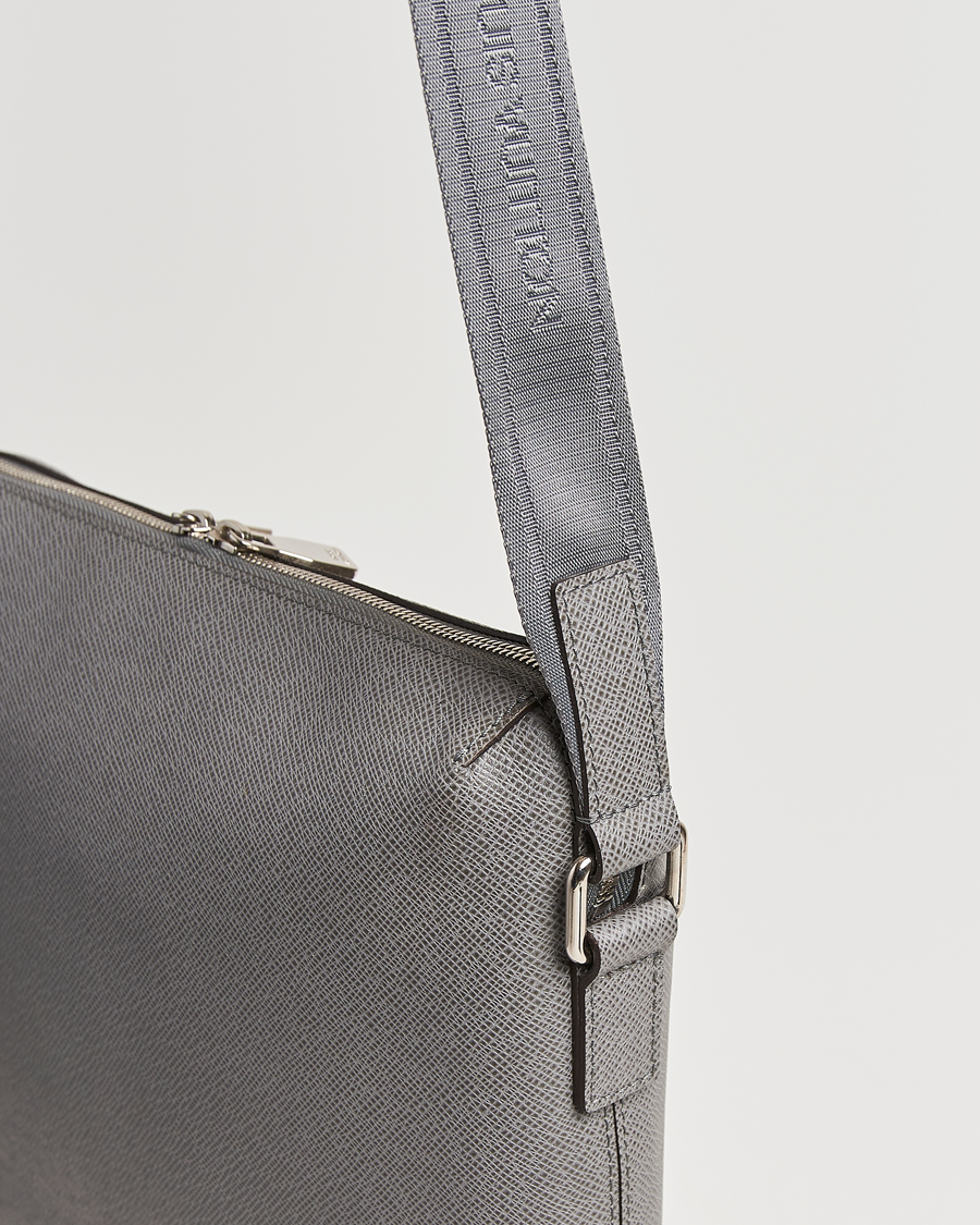 Heren | Pre-Owned & Vintage Bags | Louis Vuitton Pre-Owned | Gray Taiga PM Messenger Bag Grigori
