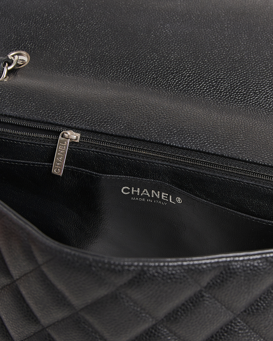 Heren | Gifts for Her | Chanel Pre-Owned | Classic Single Flap Maxi Black Caviar