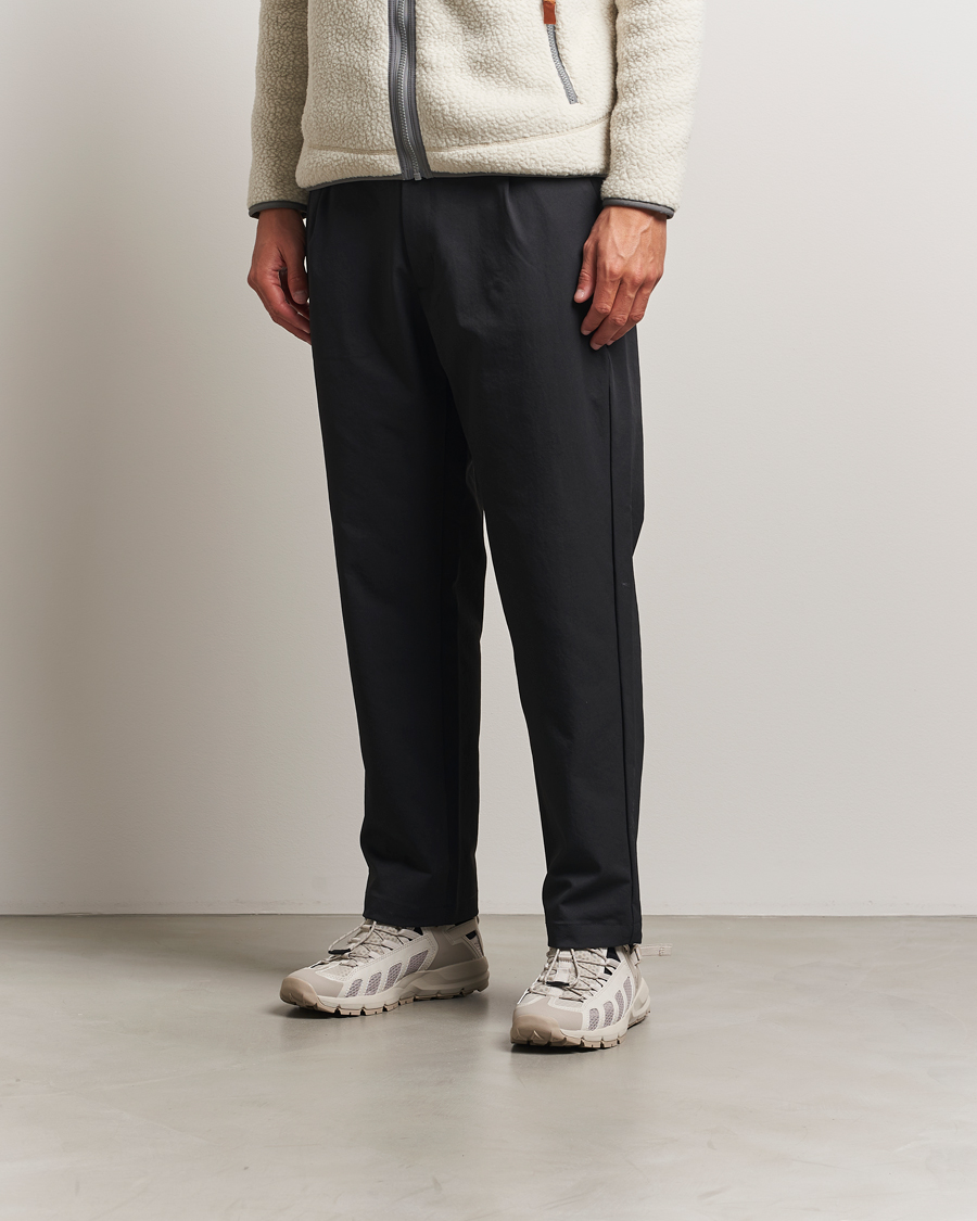Heren | Wandel schoenen | Danner | Fullbore Sandal Smoke Grey