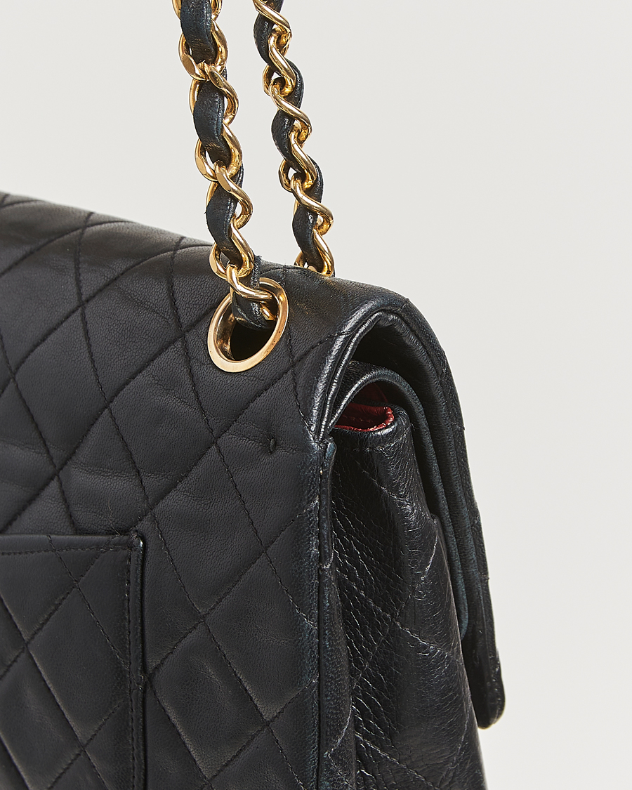 Heren | Pre-Owned & Vintage Bags | Chanel Pre-Owned | Classic Double Flap Medium Lambskin Black