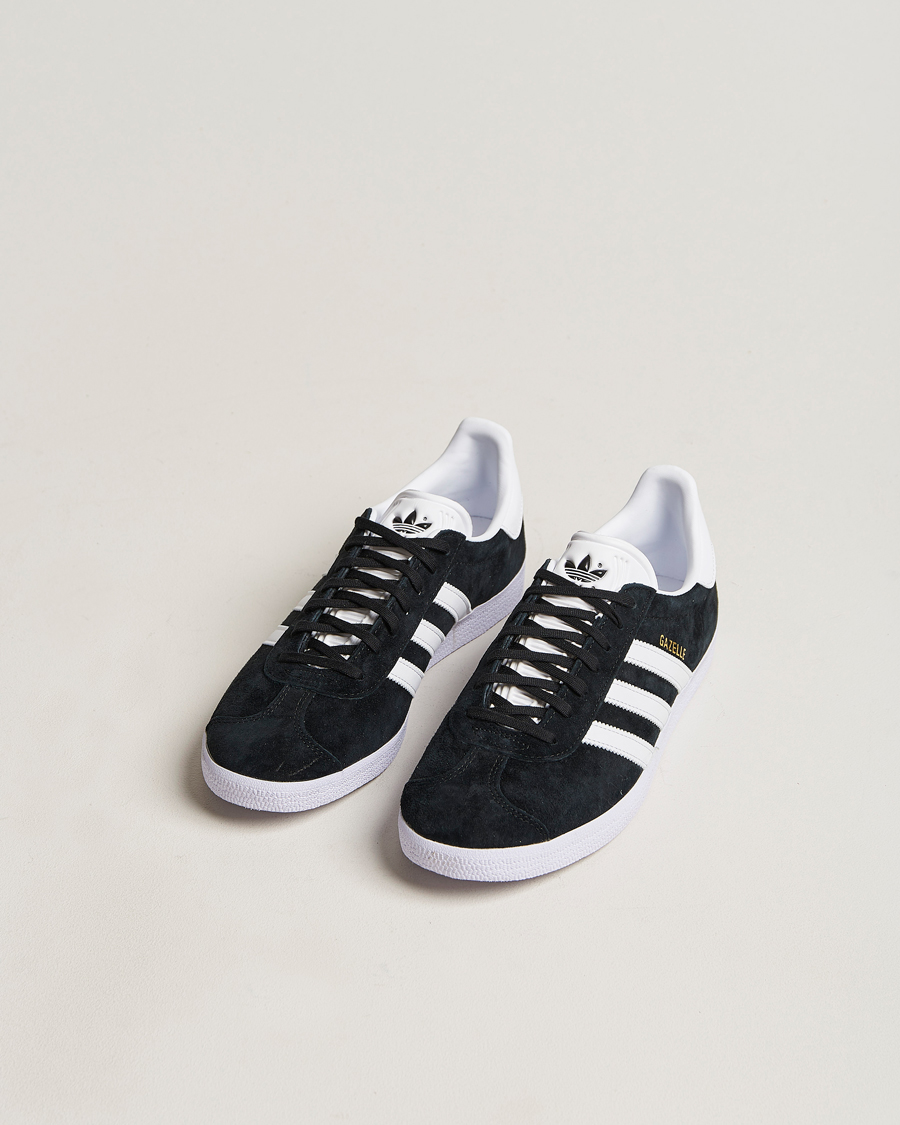 Adidas originals gazelle trainers in outlet black