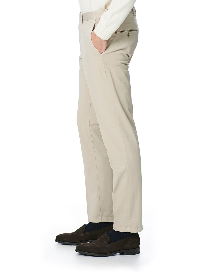 Heren | Broeken | Oscar Jacobson | Danwick Side Adjusters Chino Beige