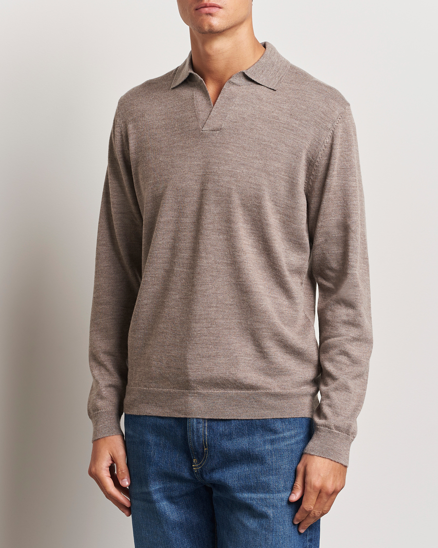 Heren | Business & Beyond | A Day\'s March | Manol Open Collar Merino Polo Taupe Melange