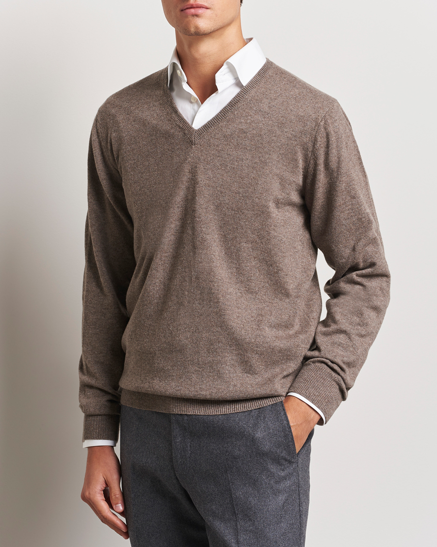 Heren |  | Piacenza Cashmere | Cashmere V Neck Sweater Brown