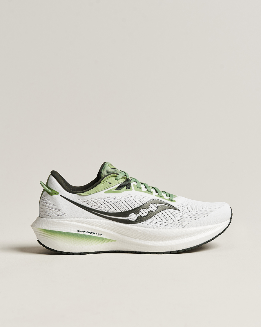 Saucony best sale triumph sneakers