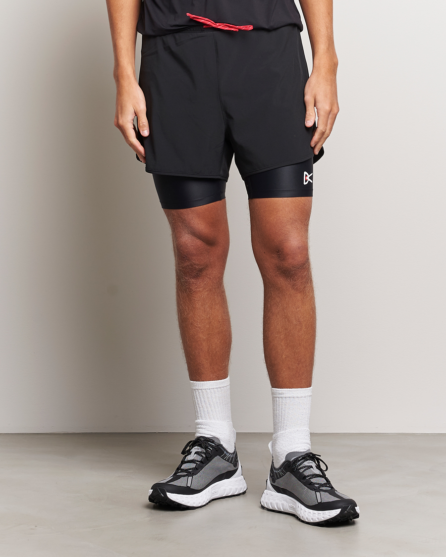 Heren |  | District Vision | Layered Pocketed Trail Shorts Black