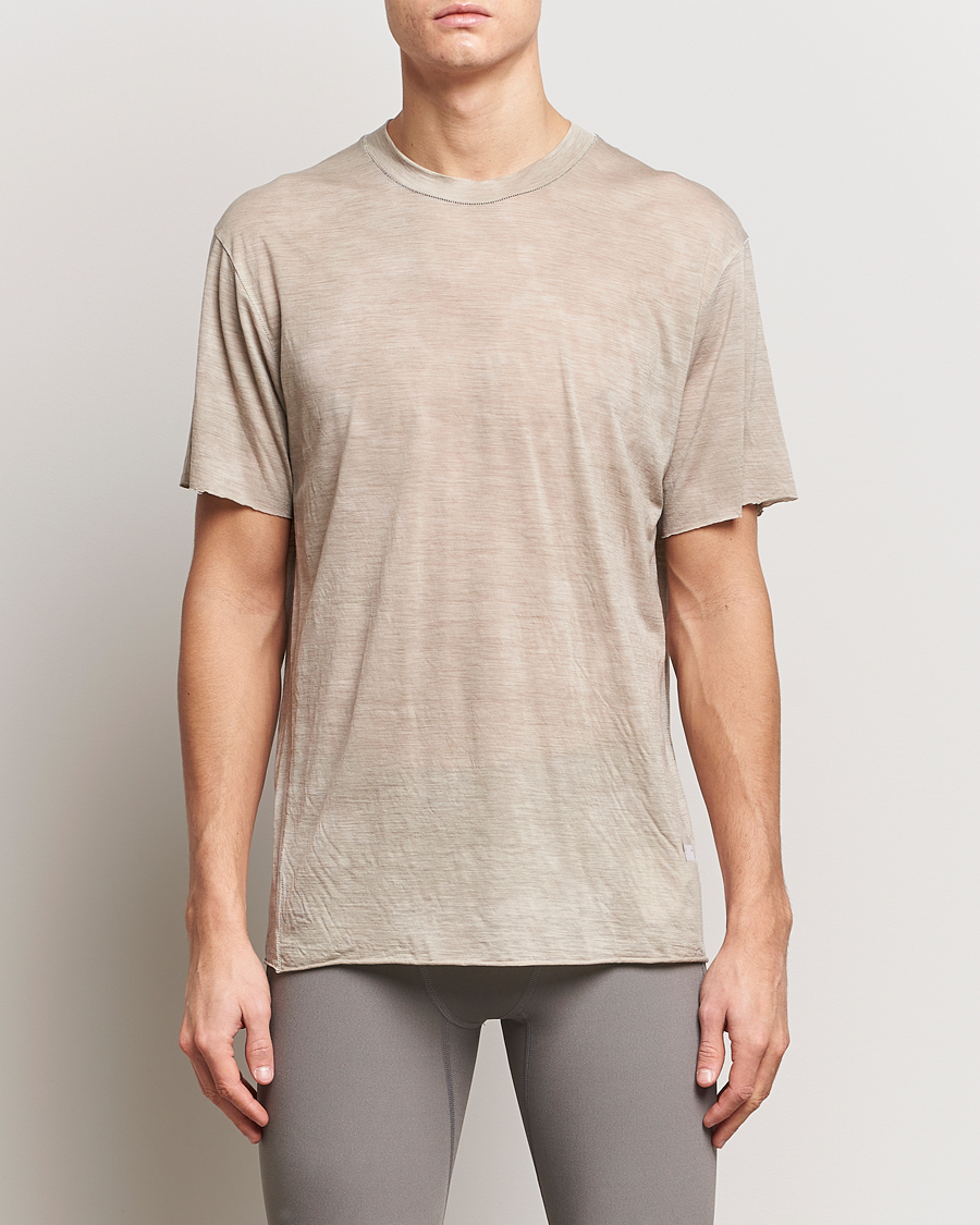 Heren | T-Shirts | Satisfy | CloudMerino T-Shirt Sun Bleached Greige