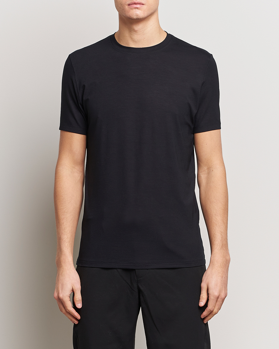 Heren |  | Zimmerli of Switzerland | Pureness Modal Crew Neck T-Shirt Black