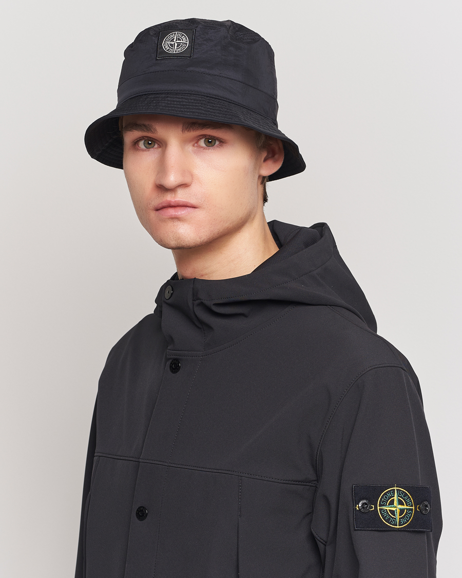 Bucket hats store stone island