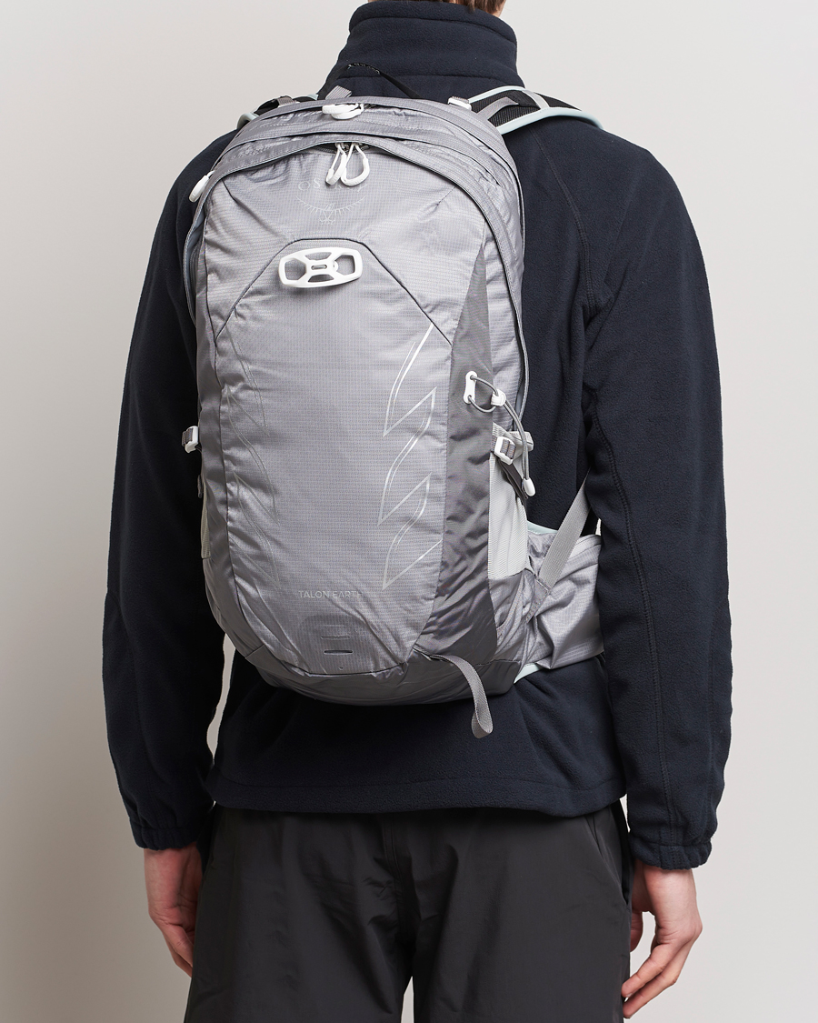 Osprey Talon Earth 22 Backpack Glacier Grey Man CareOfCarl