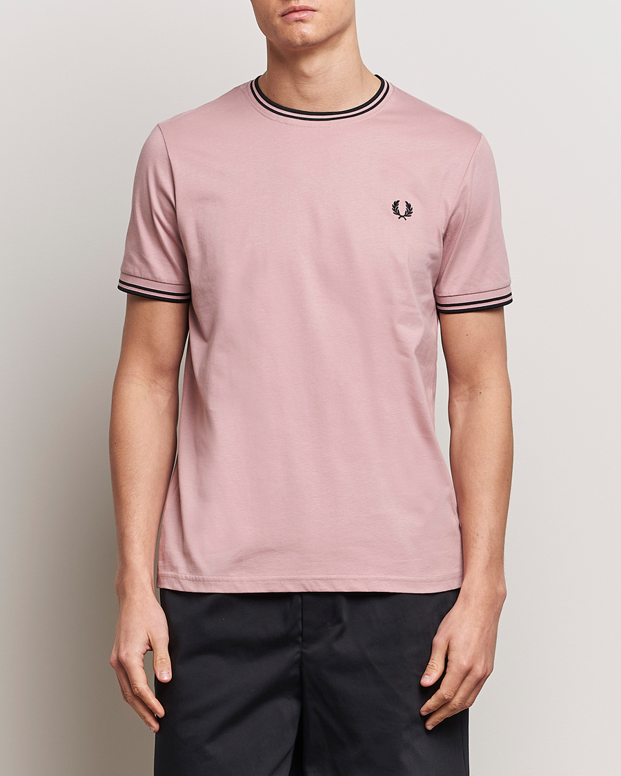 Heren |  | Fred Perry | Twin Tipped T-Shirt Dusty Rose Pink