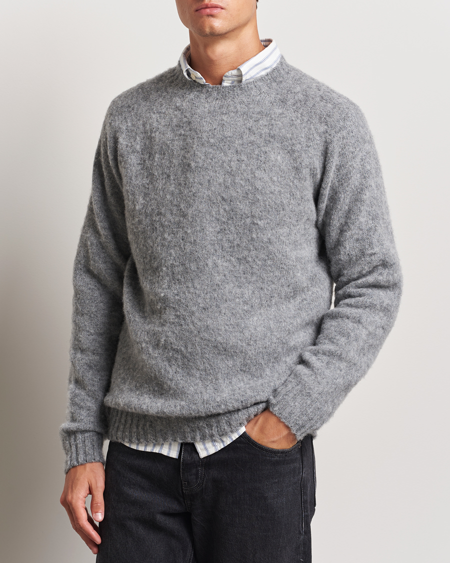 Heren | Truien | Harley Of Scotland | Brushed Supersoft Lambswool Crewneck Medium Grey