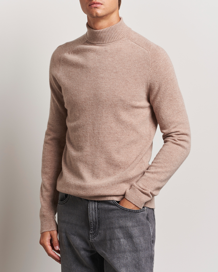 Heren | Truien | KnowledgeCotton Apparel | Lambswool Rollneck Beige