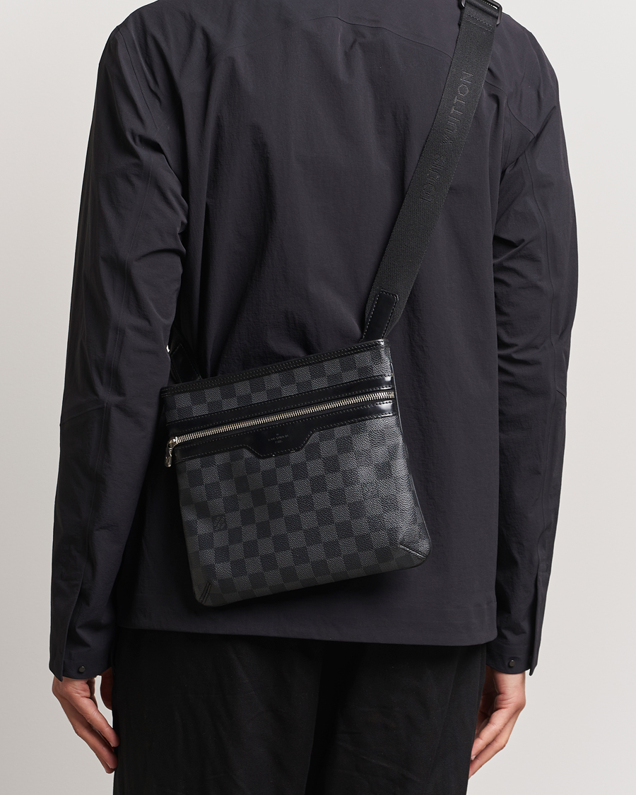 Heren | Louis Vuitton Pre-Owned | Louis Vuitton Pre-Owned | Thomas Messenger Bag Damier Graphite 