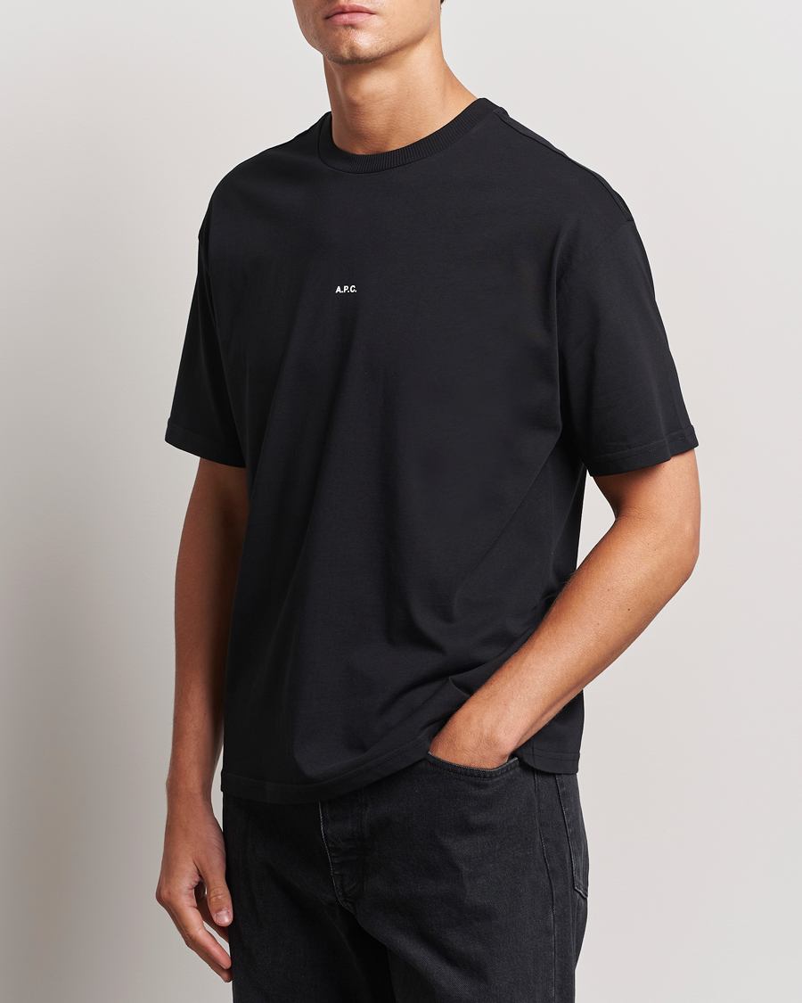 Heren | T-shirts | A.P.C. | Boxy Micro Center Logo T-Shirt Black
