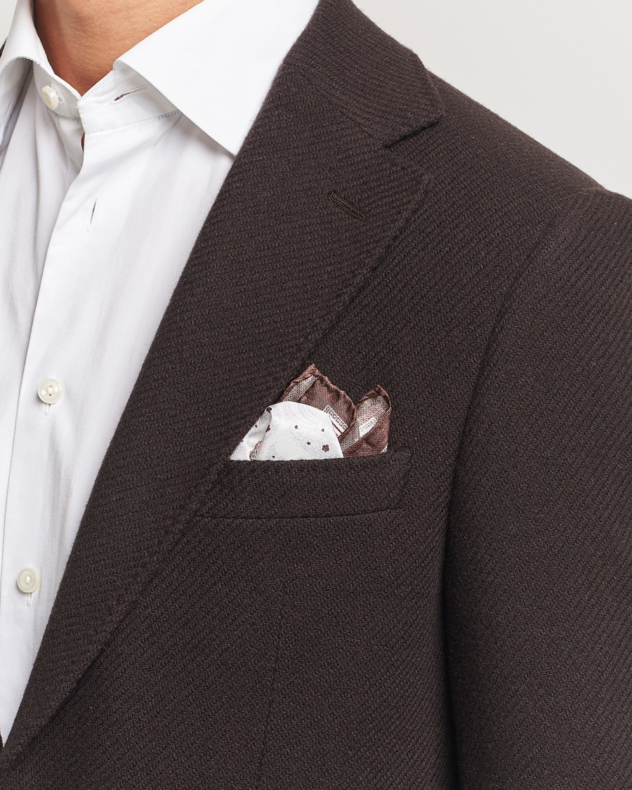 Heren |  | Amanda Christensen | Silk Twill Printed Flower Pocket Square Brown