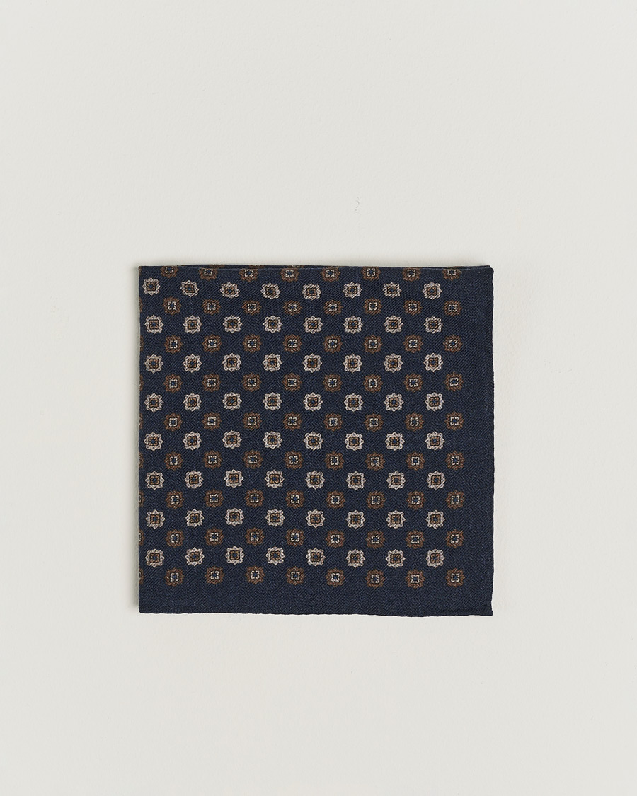 Heren |  | Amanda Christensen | Wool Flannel Printed Flower Pocket Square Navy