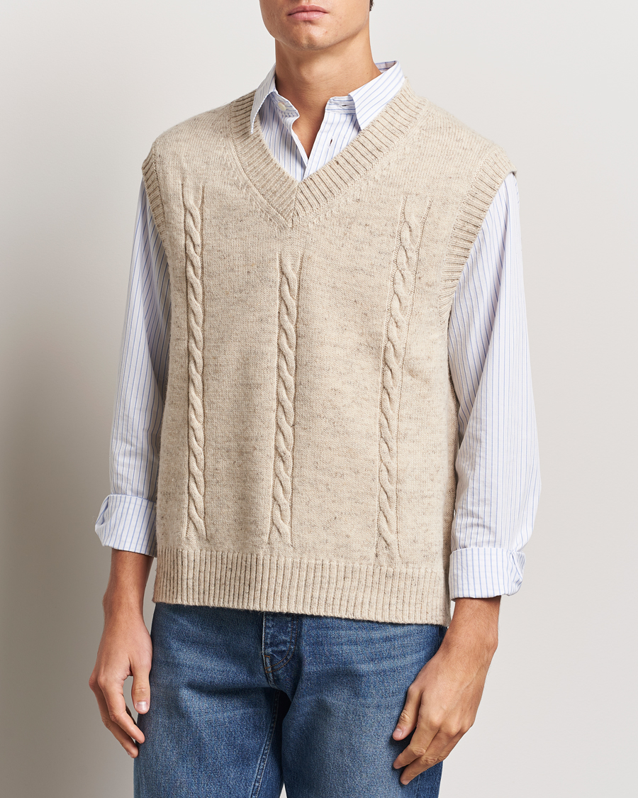 Heren |  | GANT | Cable Knitted V-Neck Vest Seed Melange