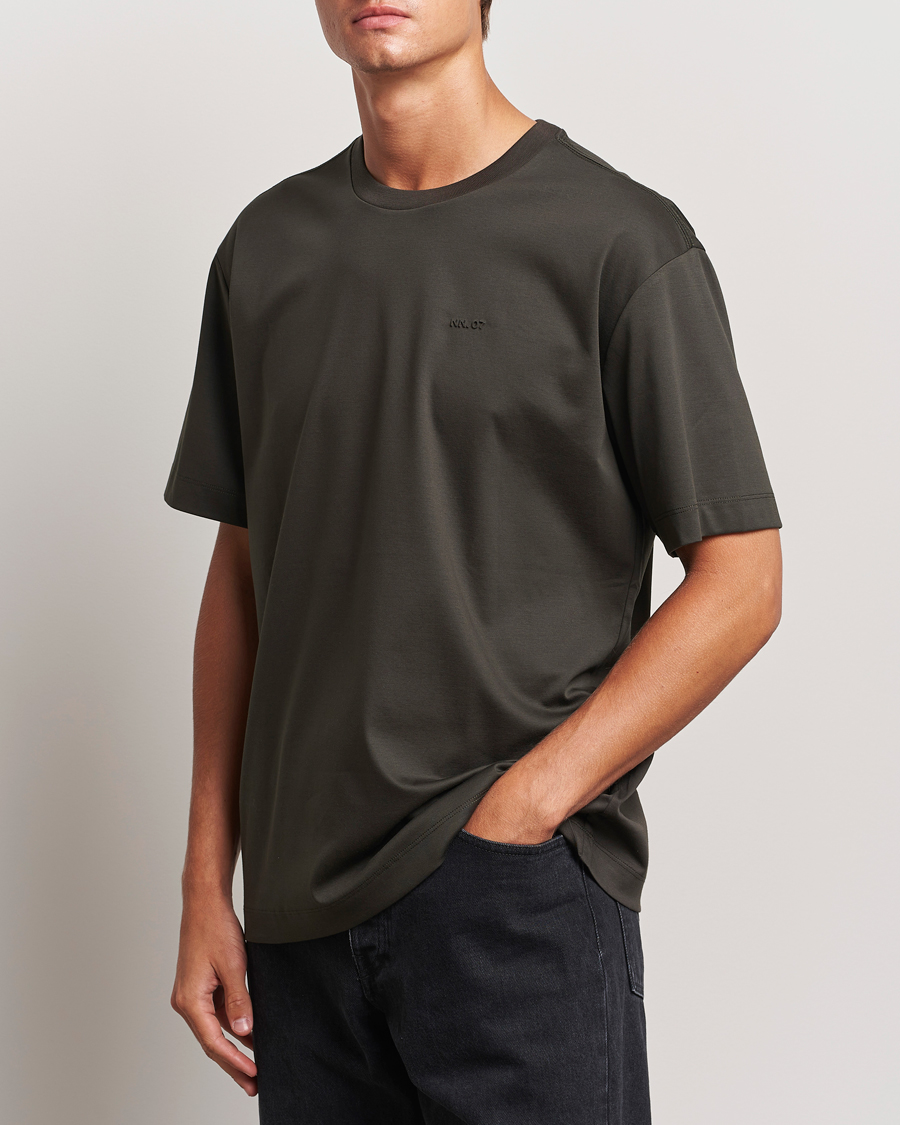 Heren |  | NN07 | Nat Logo Mercerized Crew Neck T-Shirt Dark Army