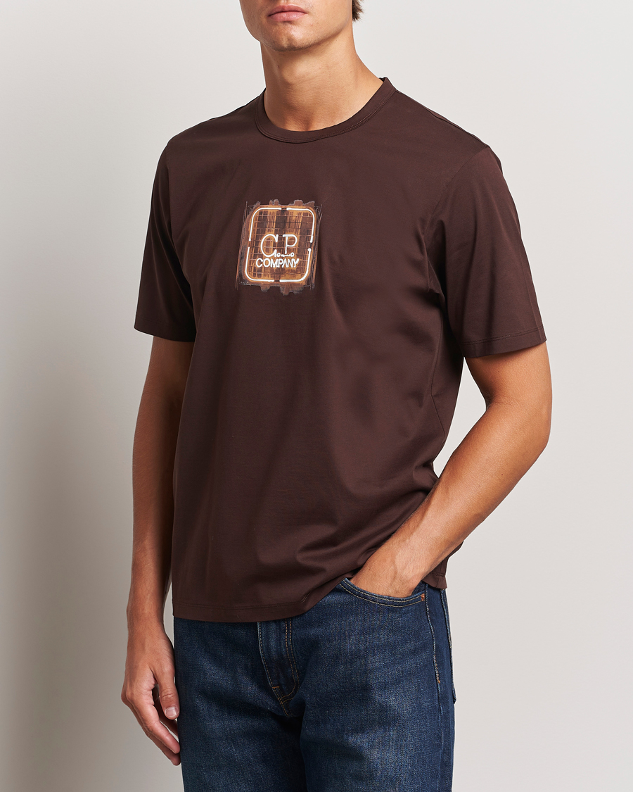 Heren |  | C.P. Company | Metropolis Mercerized Chest Logo T-Shirts Brown