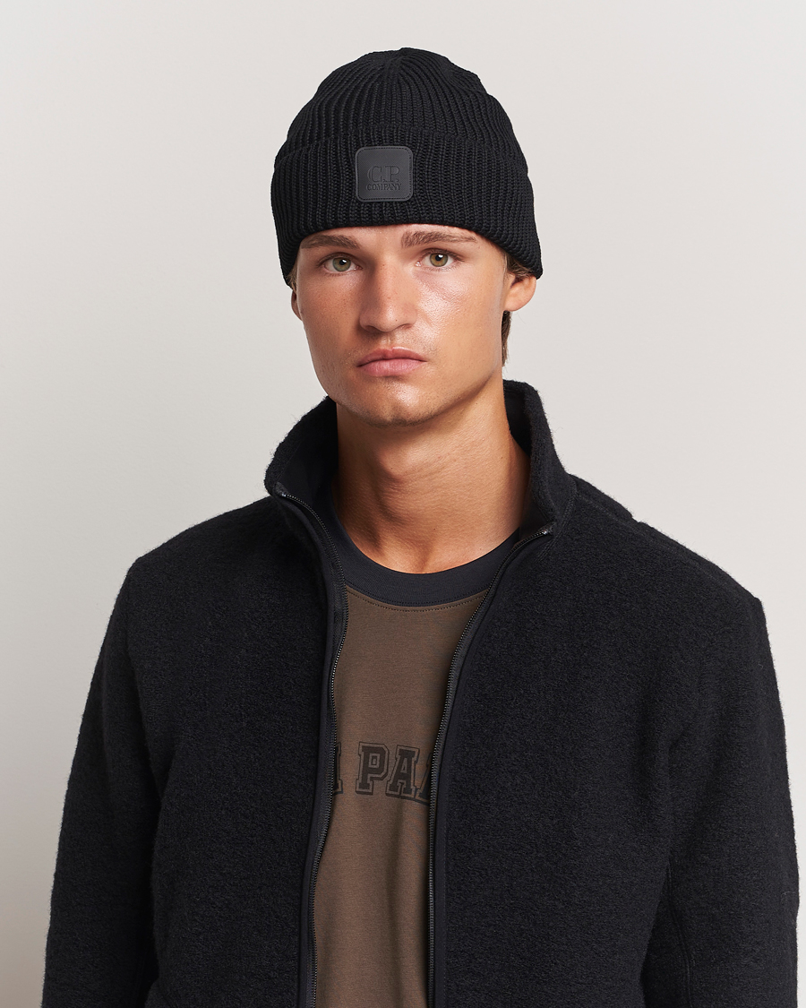 Heren |  | C.P. Company | Metropolis Knitted Logo Beanie Black