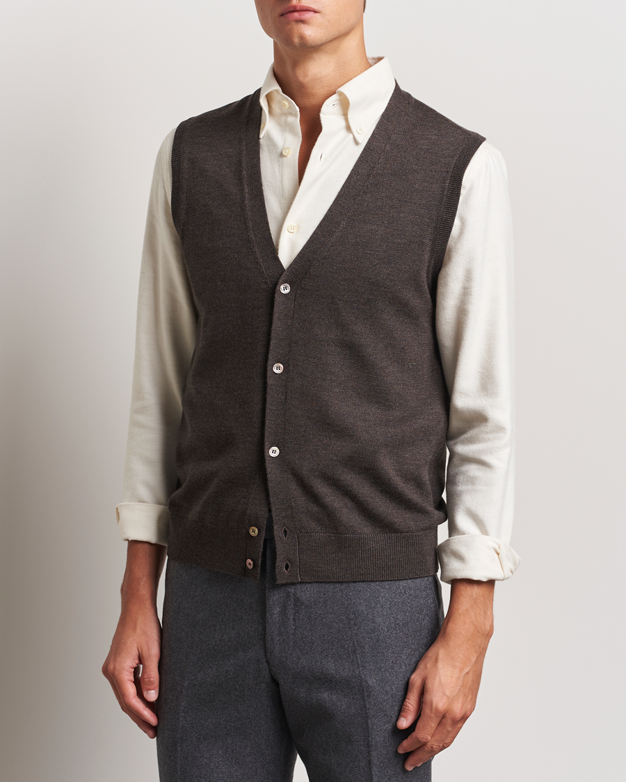 Heren |  | Morris | Merino Slipover Vest Brown