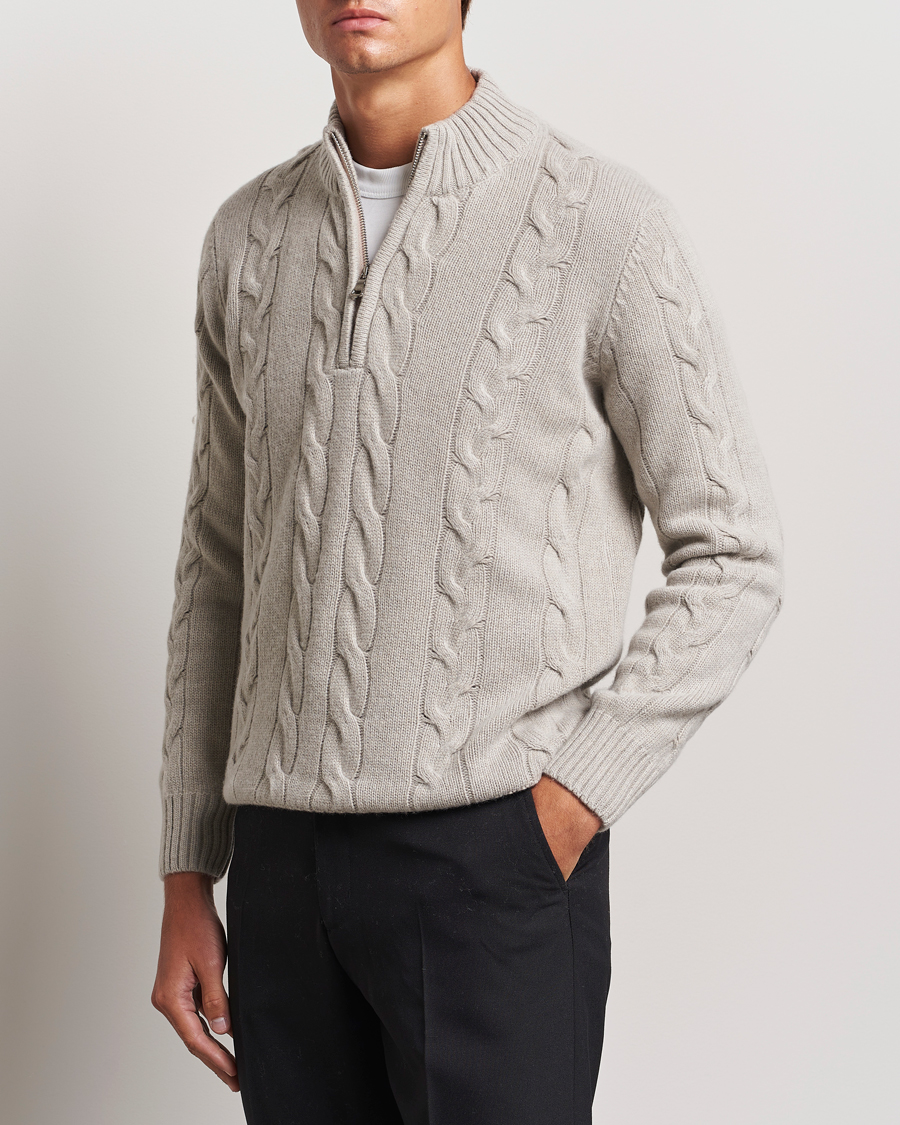 Heren |  | Oscar Jacobson | Reine Heavy Cable Knitted Half Zip Beige