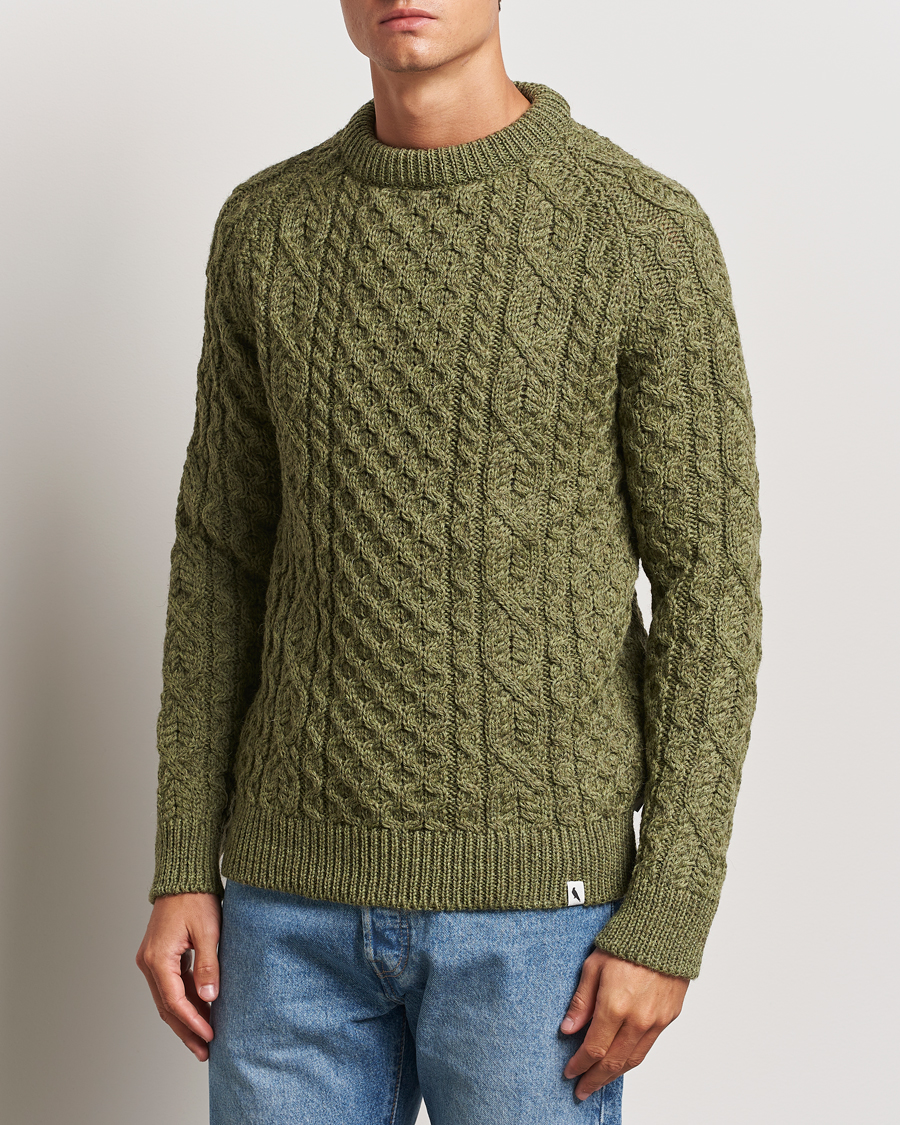 Heren |  | Peregrine | Hudson Wool Aran Knitted Jumper Apple