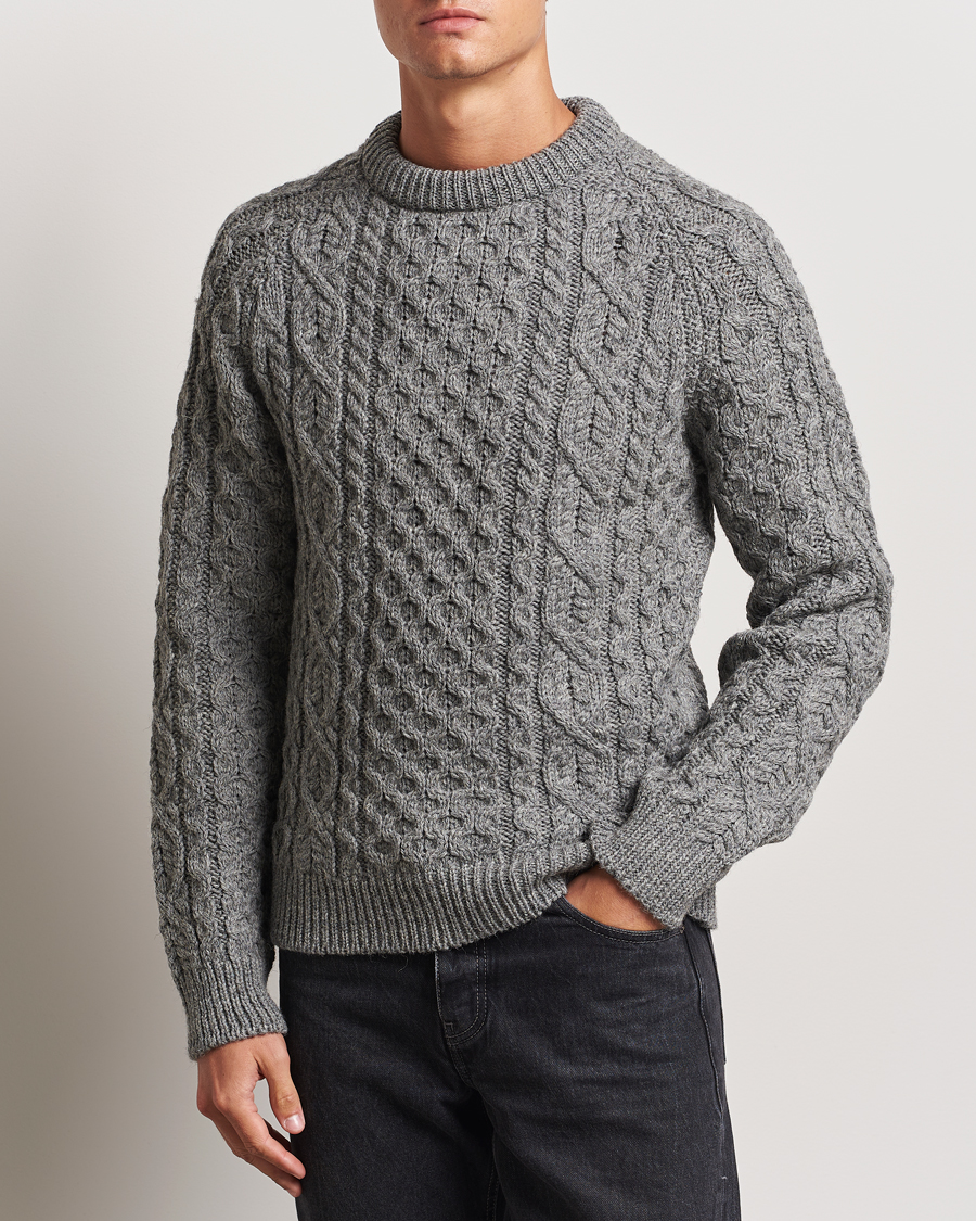 Heren |  | Peregrine | Hudson Wool Aran Knitted Jumper Steel