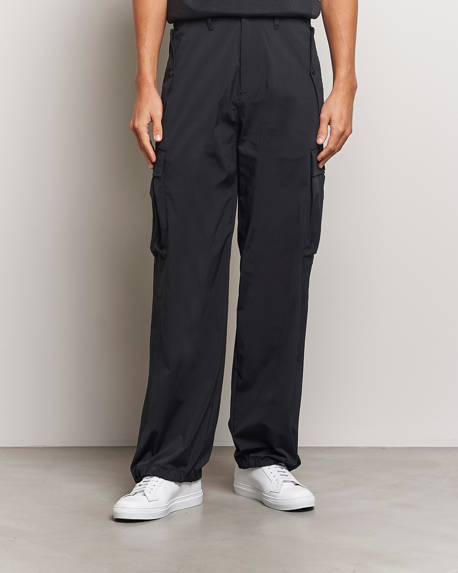 Heren | Business & Beyond | J.Lindeberg | Cosmo Tech Cargo Pants Black