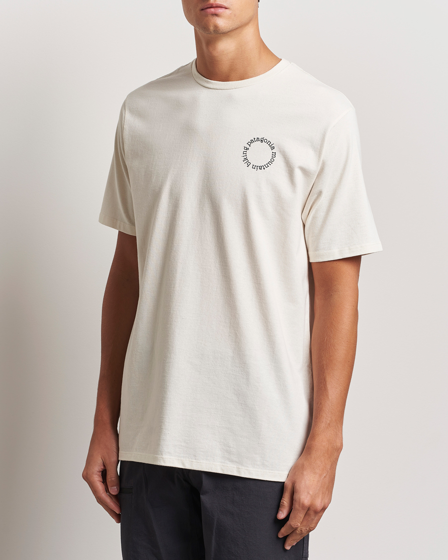 Heren | Kleding | Patagonia | Spoke Stencil Responsibili T-Shirt Birch White