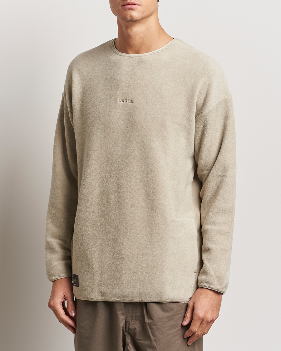 Heren |  | Oakley | FGL Micro Fleece Crew Desert Sand